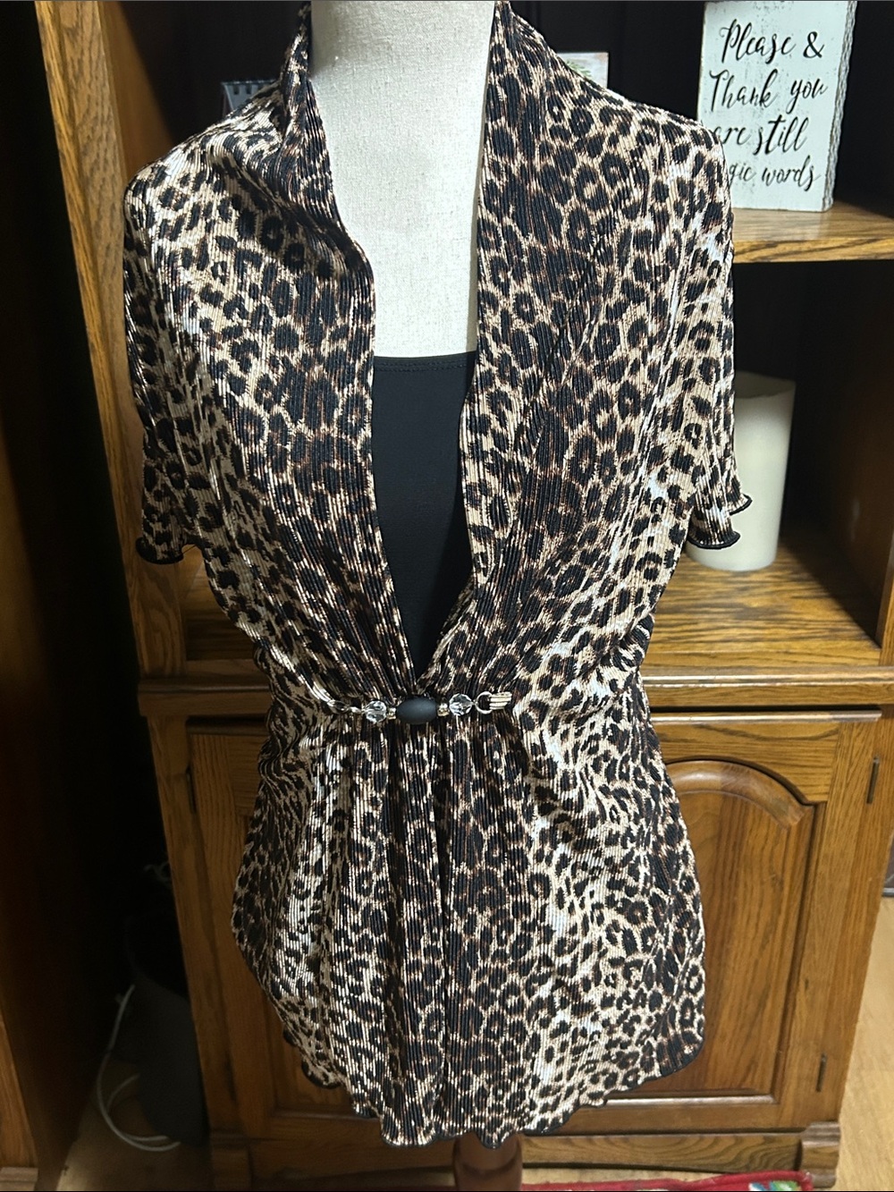 Notations Leopard Print Open Front Blouse in Black and Brown Size Medium